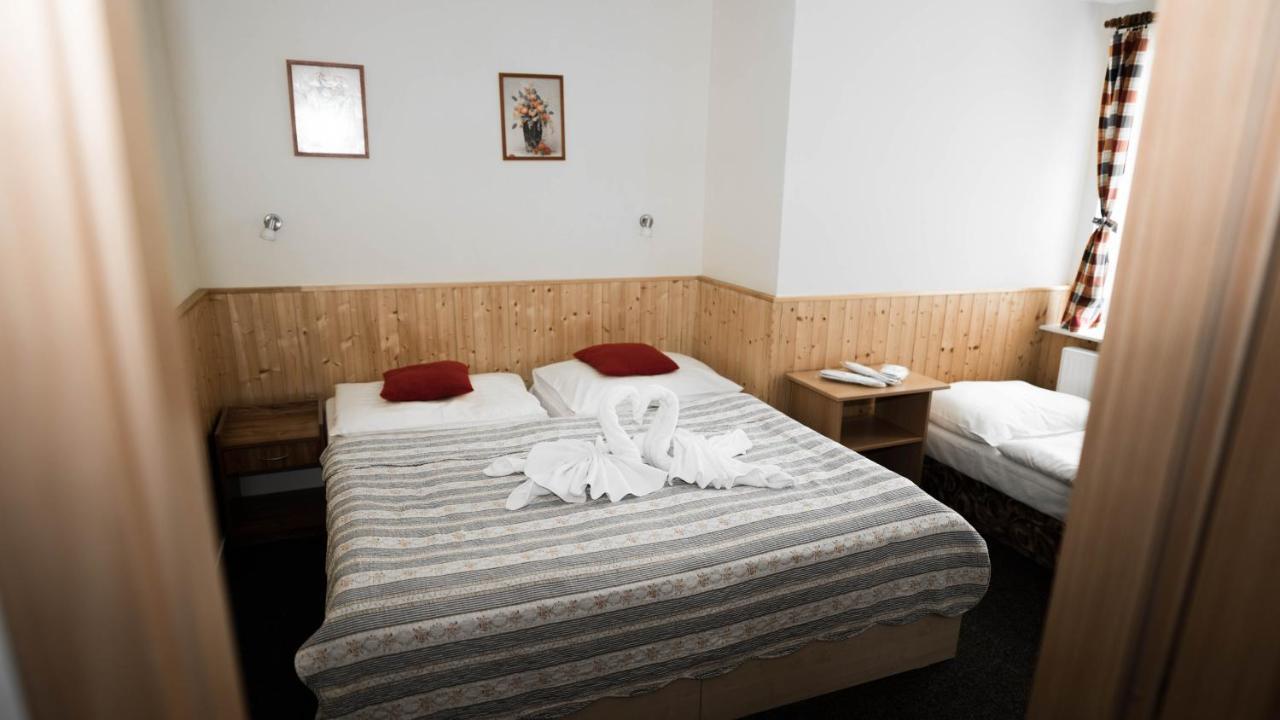 Hotel Atlas Pec pod Snezkou Exterior foto