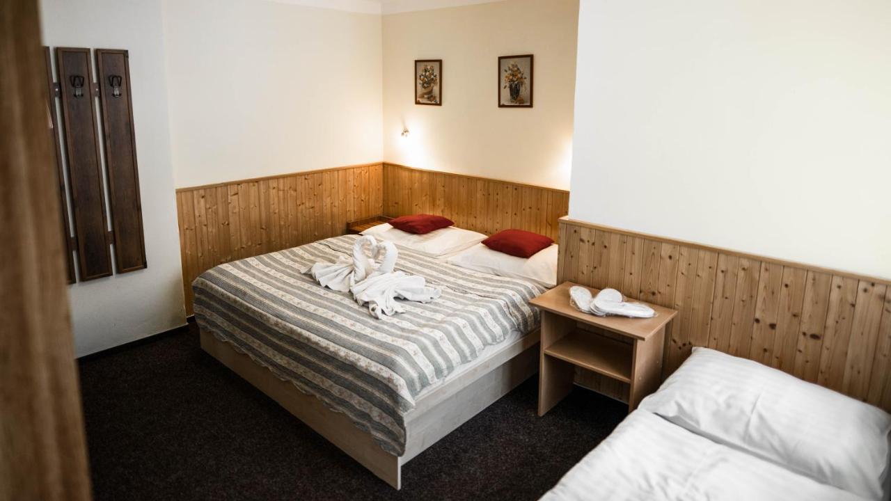 Hotel Atlas Pec pod Snezkou Exterior foto
